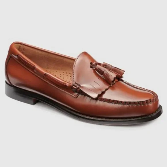 G.H. Bass & Co. | Shoes | Gh Bassco Vintage Kiltie Tassel Weejuns 